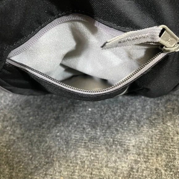 Under Armour UASB-UBP Undeniable Bat Pack Black Baseball Softball Bag Backpack - Picture 16 of 16